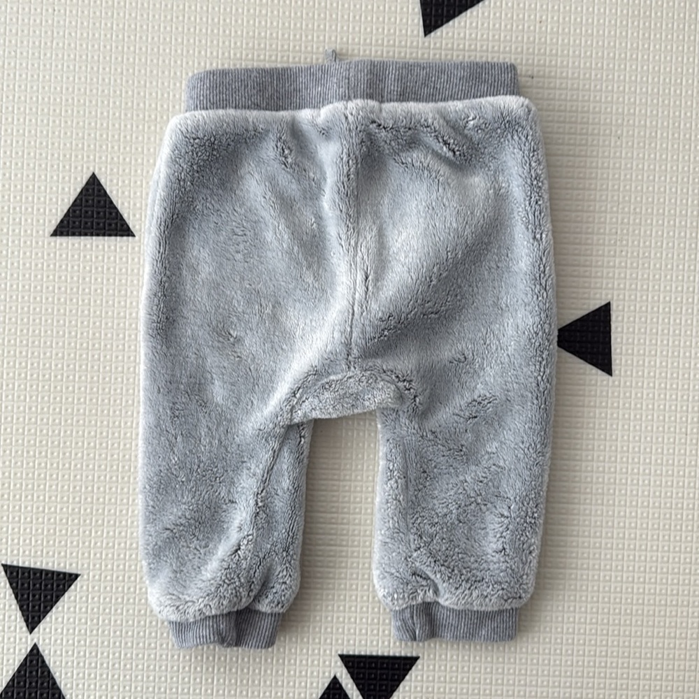 Peek Brand Gray Fleece Baby Outfit with Bear Ears Size 3-6 Months - Picture 8 of 8